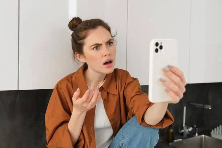 Come contattare Instagram senza passare ore a cercare un numero di telefono che non esiste